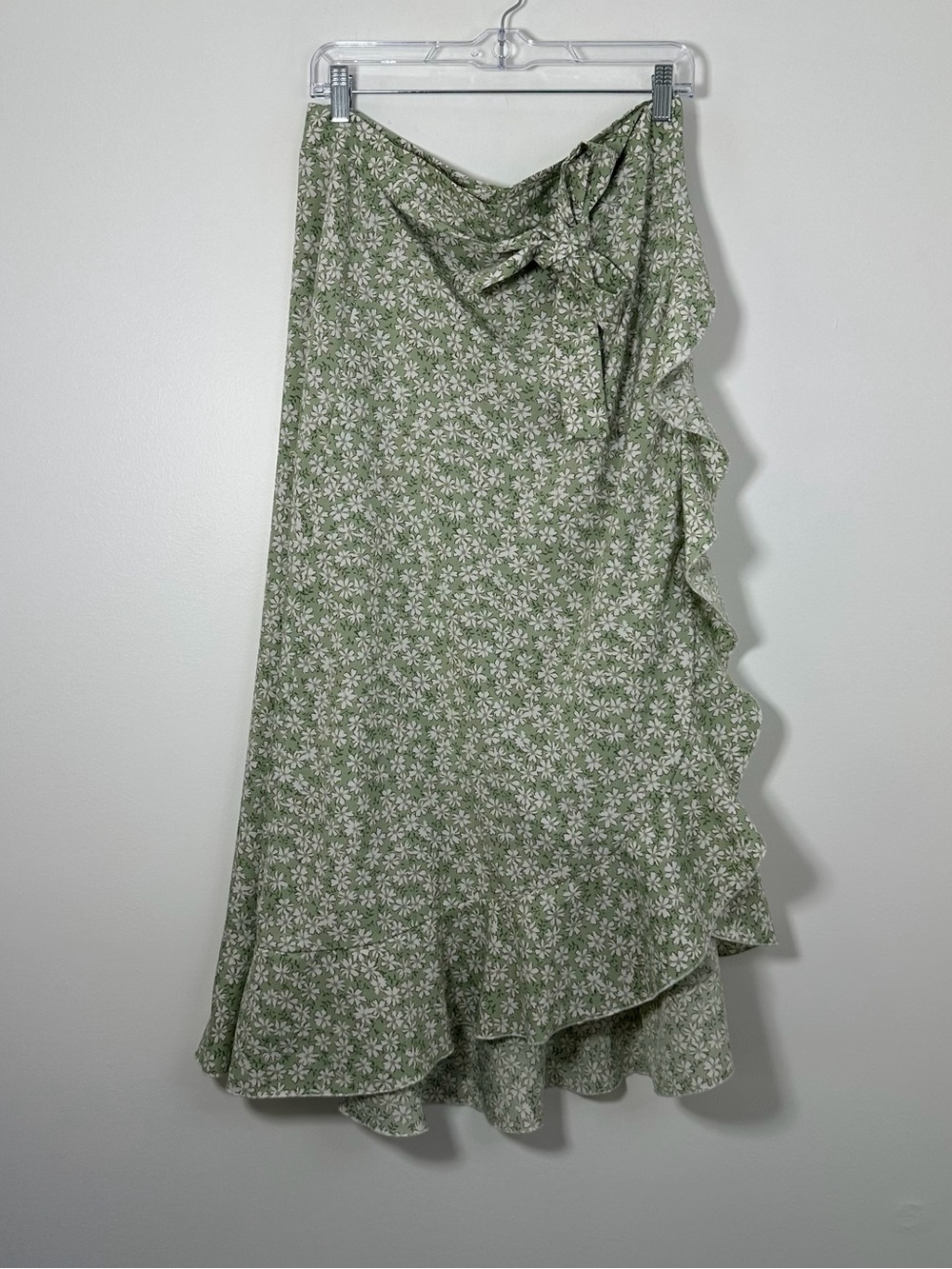 SHEIN Green Floral Wrap Ruffle Midi Skirt Size Medium